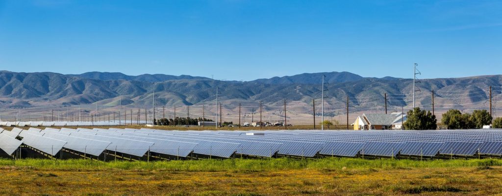 Current Climate: U.S. Solar Panel Shipments Increased 10% Last Year