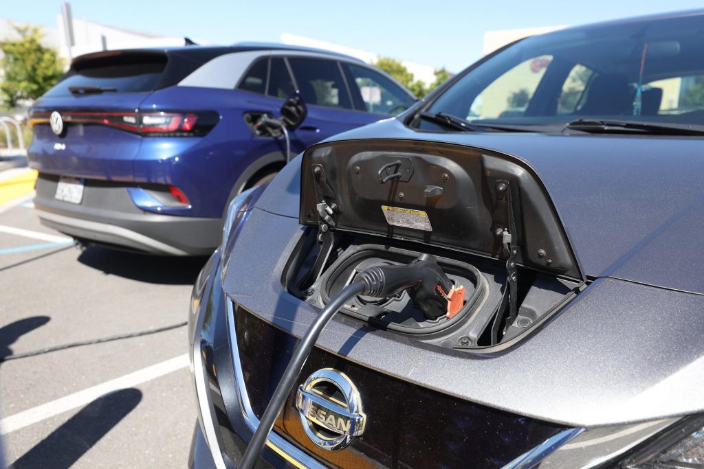 Current Climate: Electric Vehicle Sales Keep Going Up