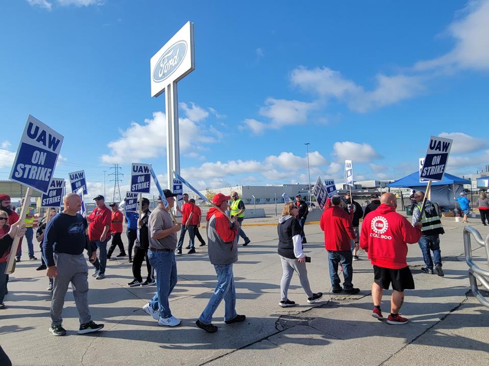 Escalating UAW Walkouts Could Hike Vehicle Purchase And Repair Costs