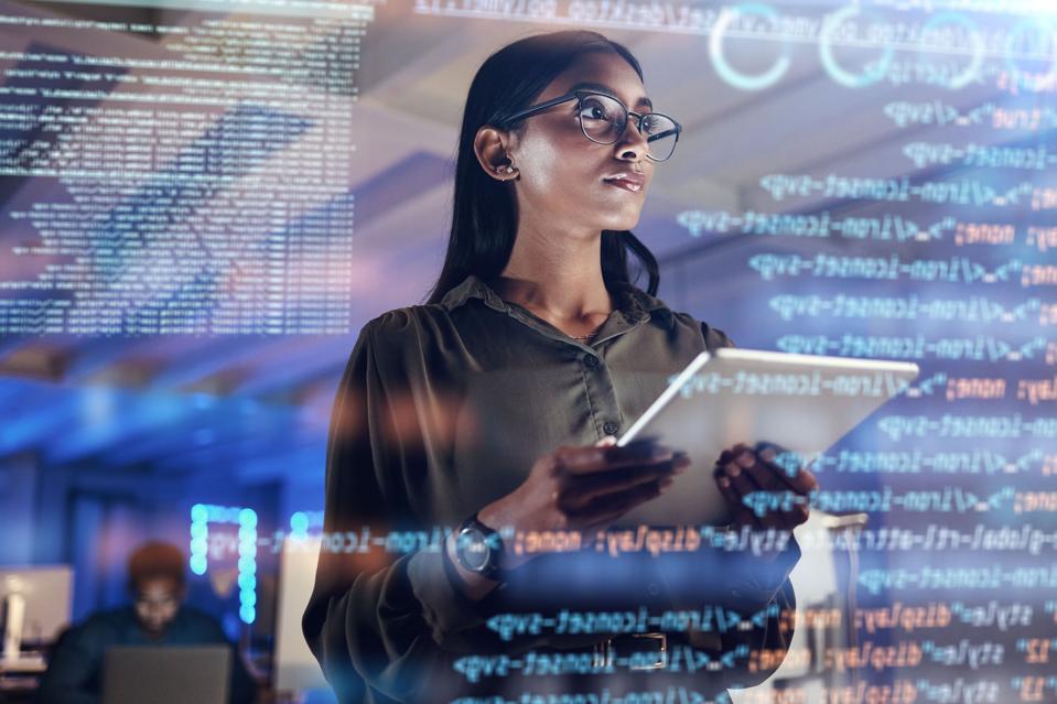 The Evolving Internet: Navigating Risks Amidst Immersion, Decentralization, And Generative AI