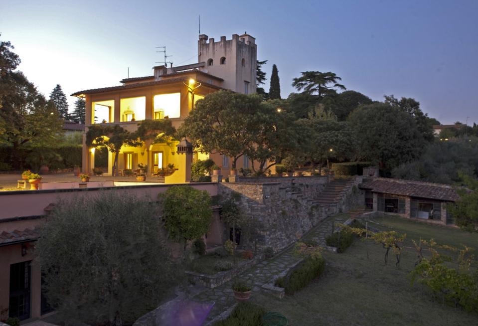 Michelangelo’s Childhood Villa In Florence, Italy, Finds A Buyer