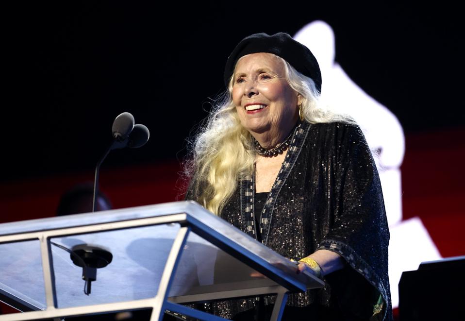 Joni Mitchell To Perform At The Grammys For The First Time