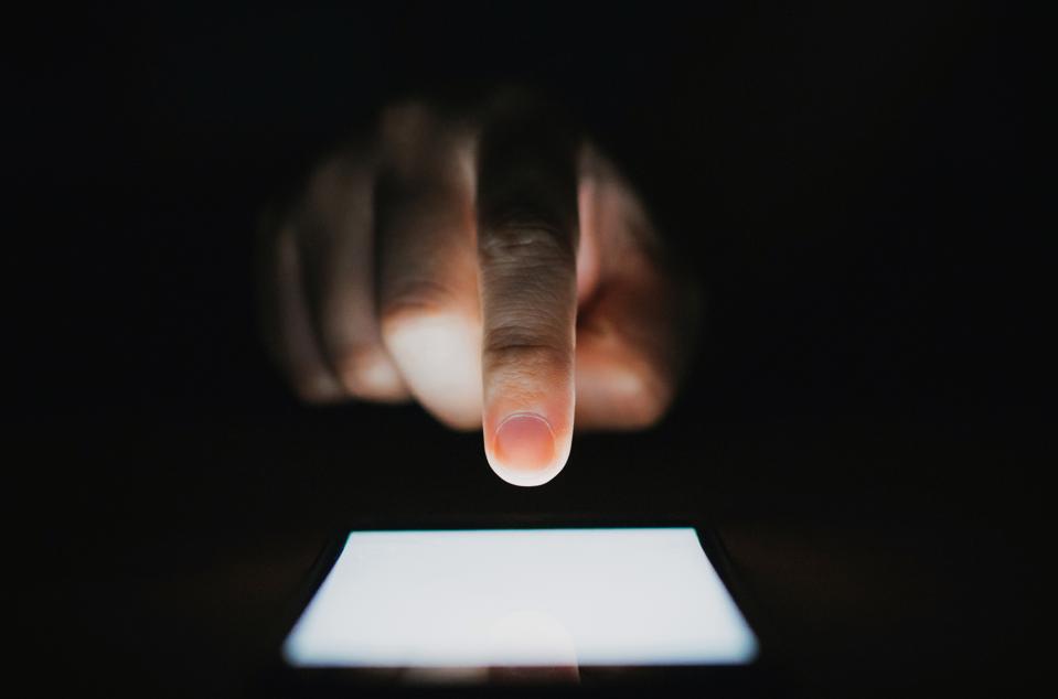 If These ‘Very Dangerous’ Apps Are On Your Phone, Delete Them Now