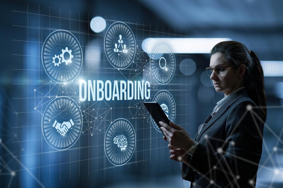 Virtual Reality In Corporate Training: A New Era Of Employee Onboarding ...