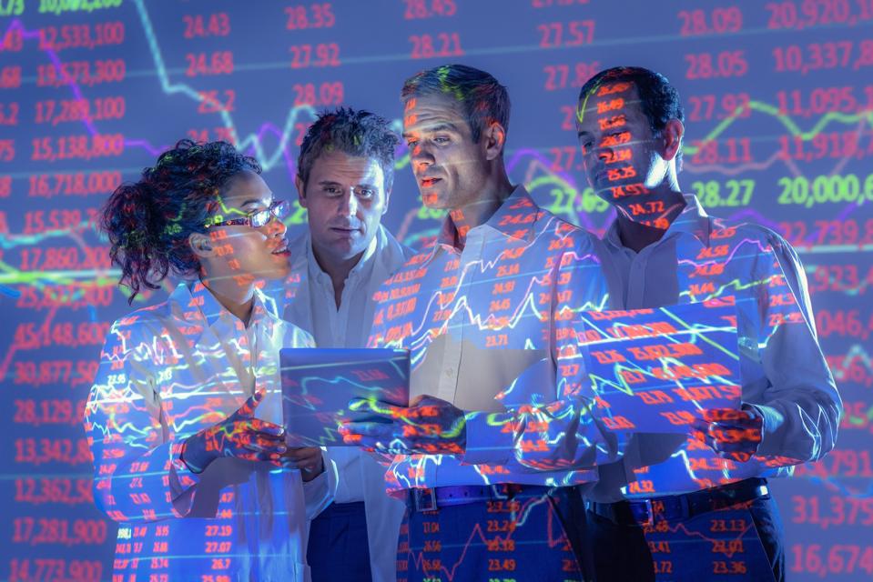 Three Ridiculously High-Paying Careers On Wall Street And How To Break Into These Jobs