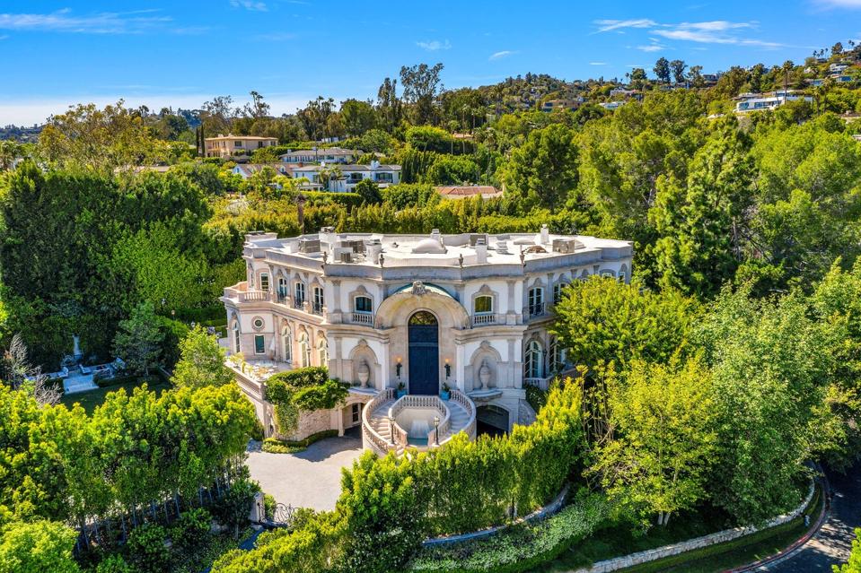 Inside Million Dollar Luxe, L.A.’s Ultimate Luxury Home Rental Company