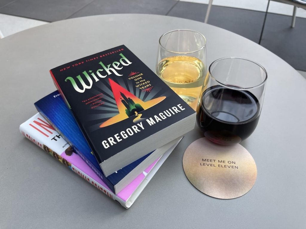 Stay, Read, Drink! This Top Times Square Hotel Offers Books And Sips