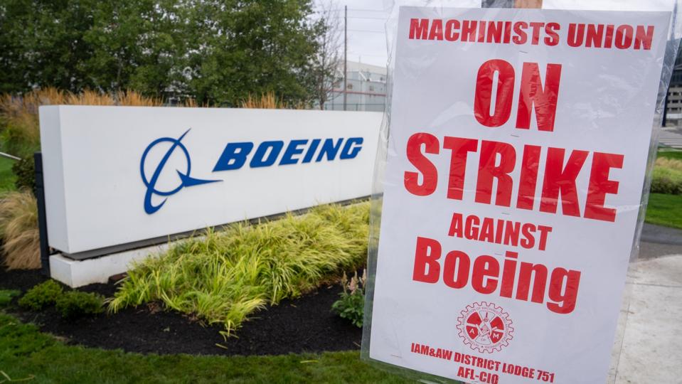 Boeing Defense Workers Begin Striking For First Time Since 1996 After Rejecting Contract Offer