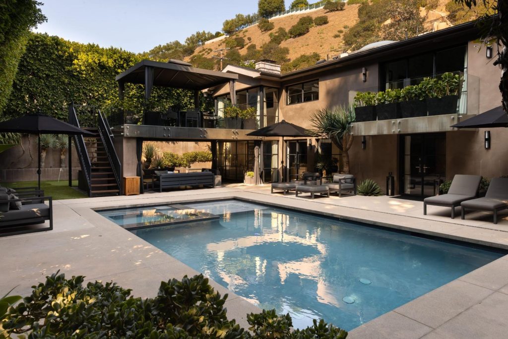 Rob Lowe Makes His Los Angeles Hideaway Public For $4.2 Million