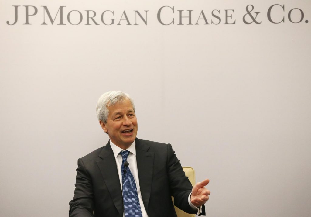Why JPMorgan’s Rising Stock Defies Traditional Valuations And Jamie Dimon’s Own Advice