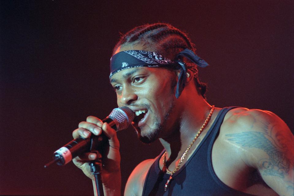 D’Angelo Hits No. 1 For The First Time Days After His Death