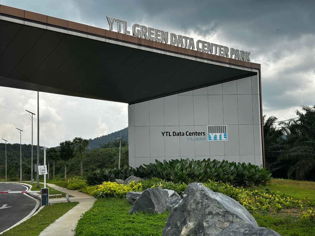 The Asian Billionaires Riding The Data Center Boom