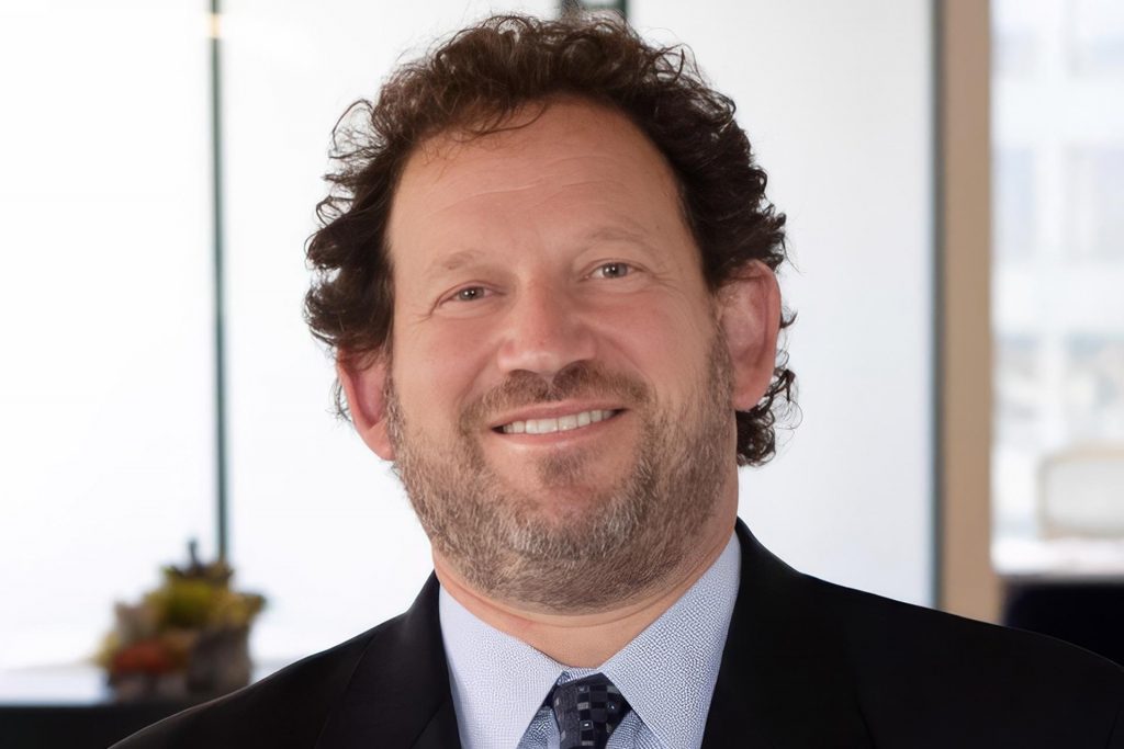 Finding Bargain Stocks In AI’s Shadow