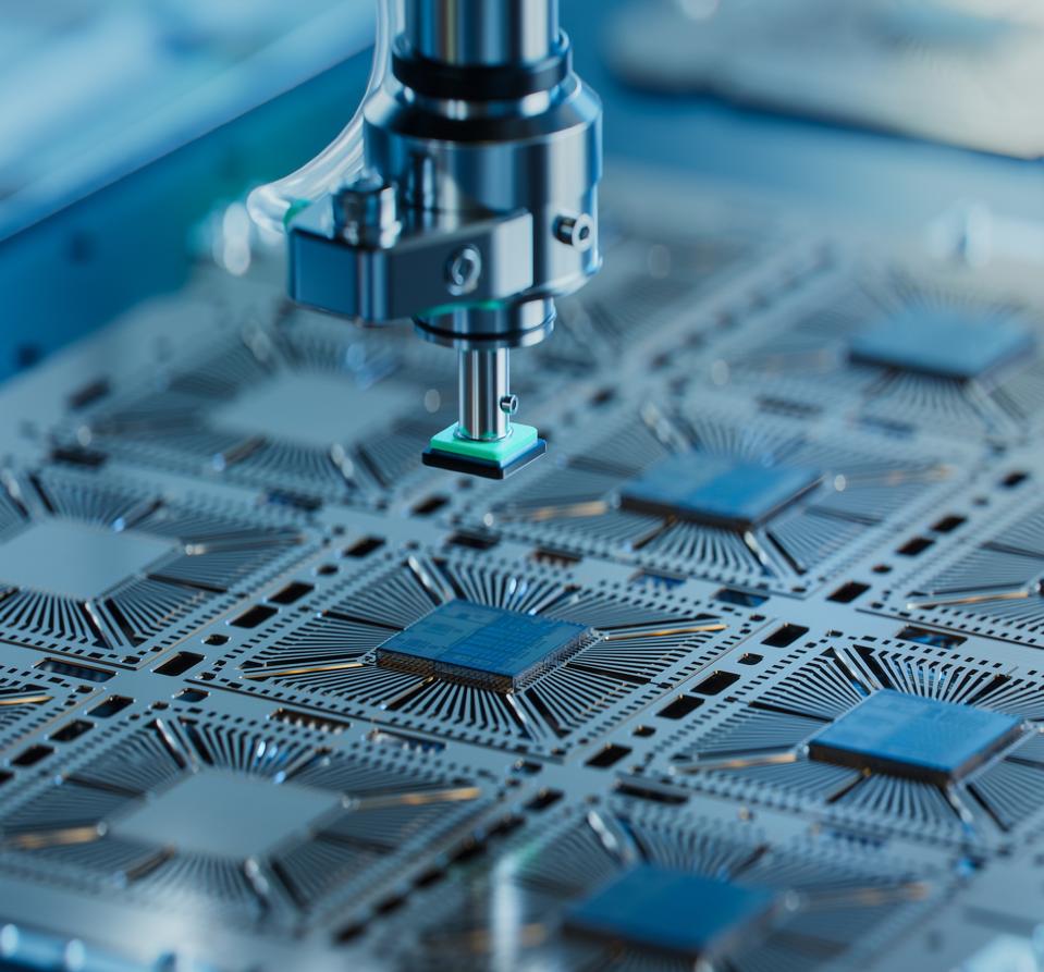 How H1-B Visa Reform Can Fuel America’s AI And Chip Future