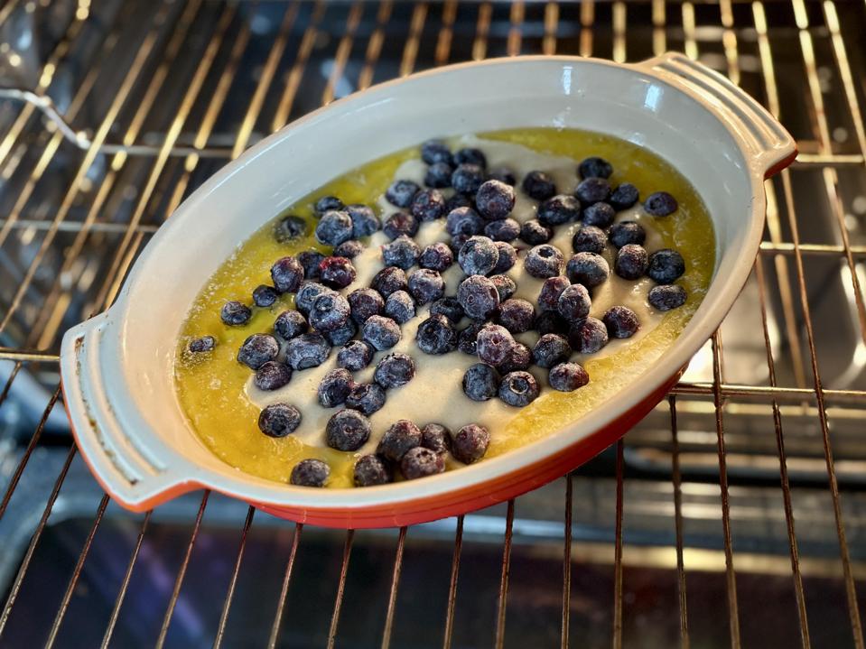 This Might Be The Perfect Cake Recipe For Beginning Bakers