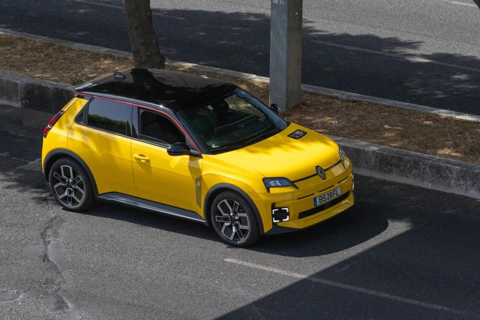 China’s European EV Sales Acceleration Could Peak By Decade’s End