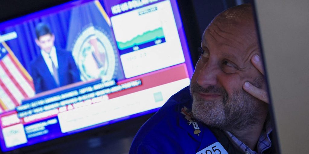 Why Goldman Sachs still prefers AI infrastructure to 5% Treasuries