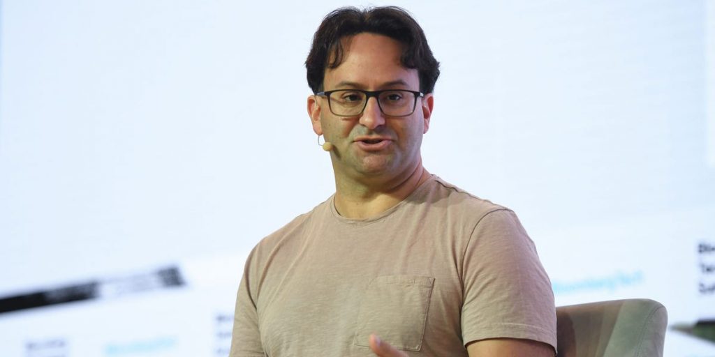 Anthropic cofounder’s early AI caution finally takes hold