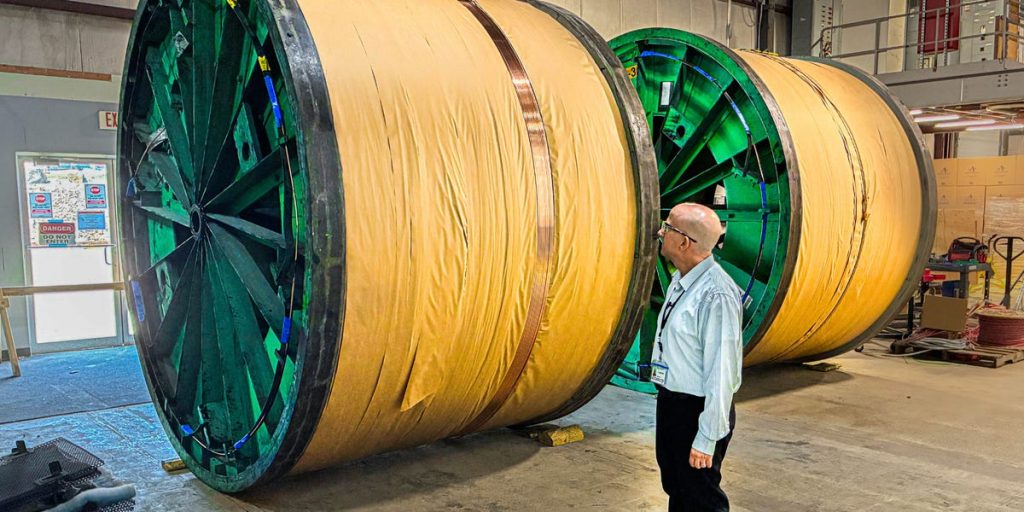 U.S. sole maker of transoceanic internet cables, supplying Google and Microsoft